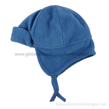 Kids' winter cap with earflap and hook-and-loop strap